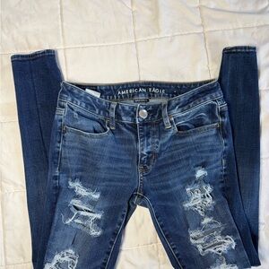 American Eagle Outfitters Women's Dark Blue Ripped Skinny Jeans